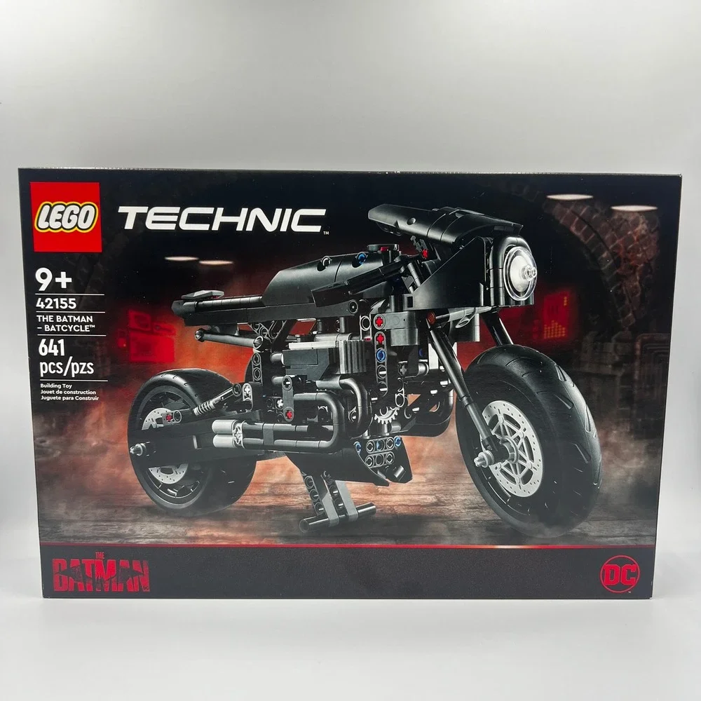 New LEGO Technic The Batman Batcycle 42155 DC Superhero Motorcycle Toy 641 Pcs